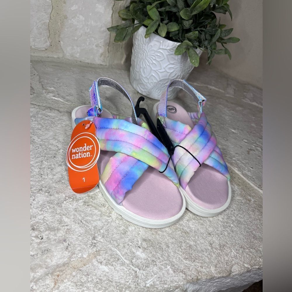 Wonder Nation Tie-Dye Puff Cross Band Sandals, Sizes I